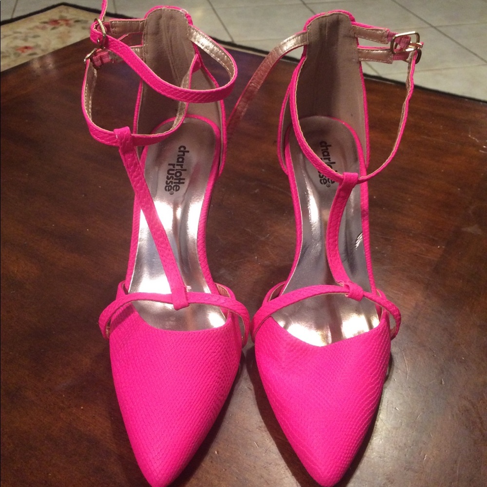 LADIES CHARLOTTE RUSSE HOT PINK STRAPPY HEELS SZ 7